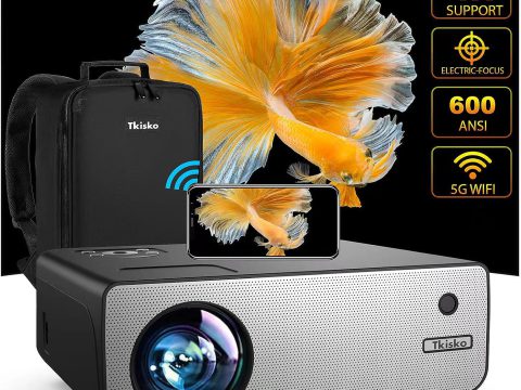 Tkisko 600ANSI: Wifi, Bluetooth, 4K Outdoor Video Projector